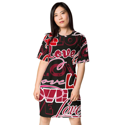 Love T-shirt dress